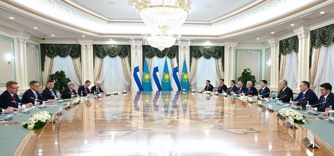 Еріндегі сперманың порно гифтері